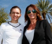 Nadia Comaneci o sustine pe Simona Halep in semifinalele de la US Open