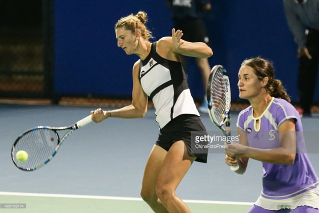 Perechea Irina Begu - Monica Niculescu, in semifinale la dublu la Moscova